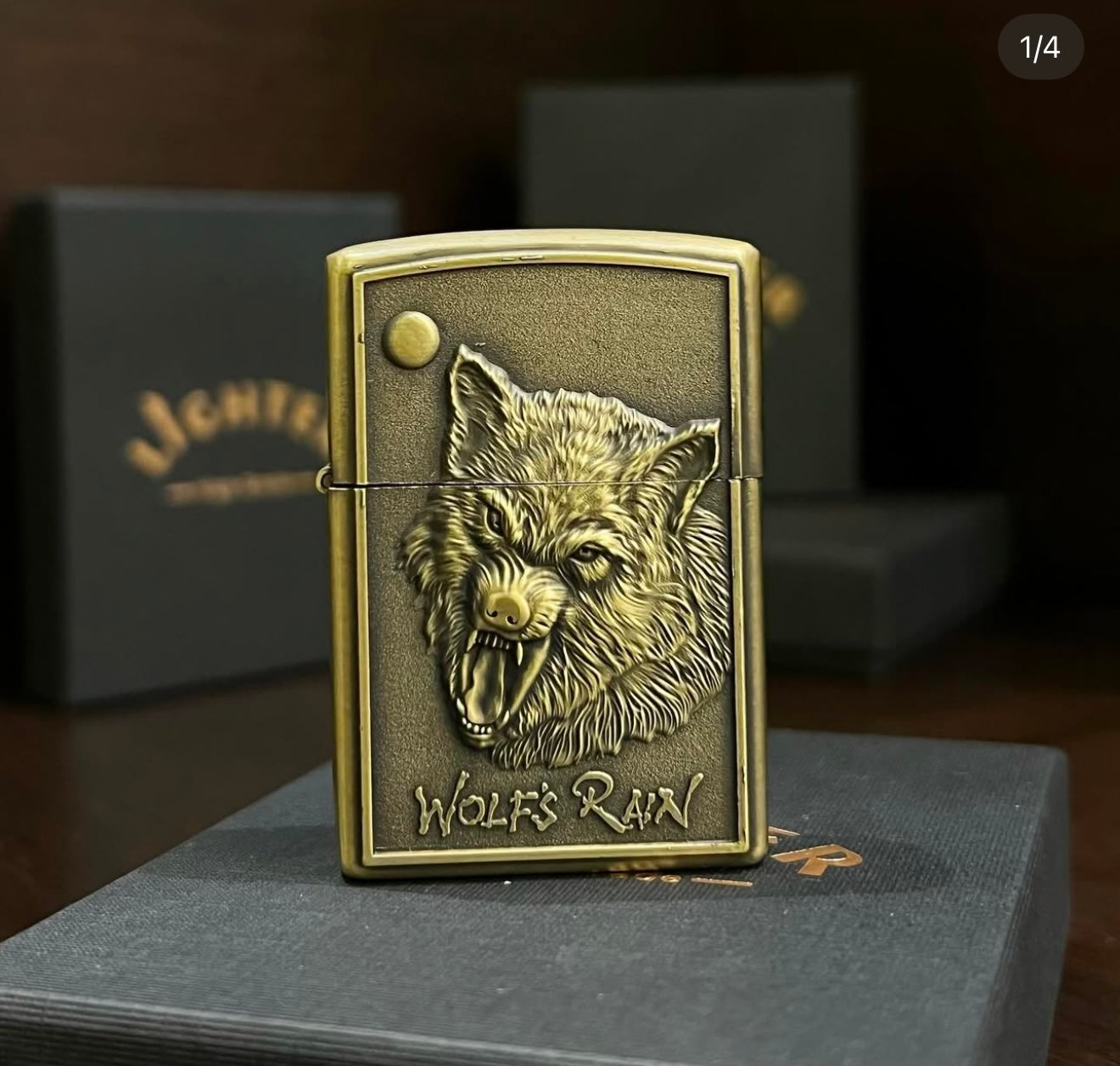 Wolf Zippo