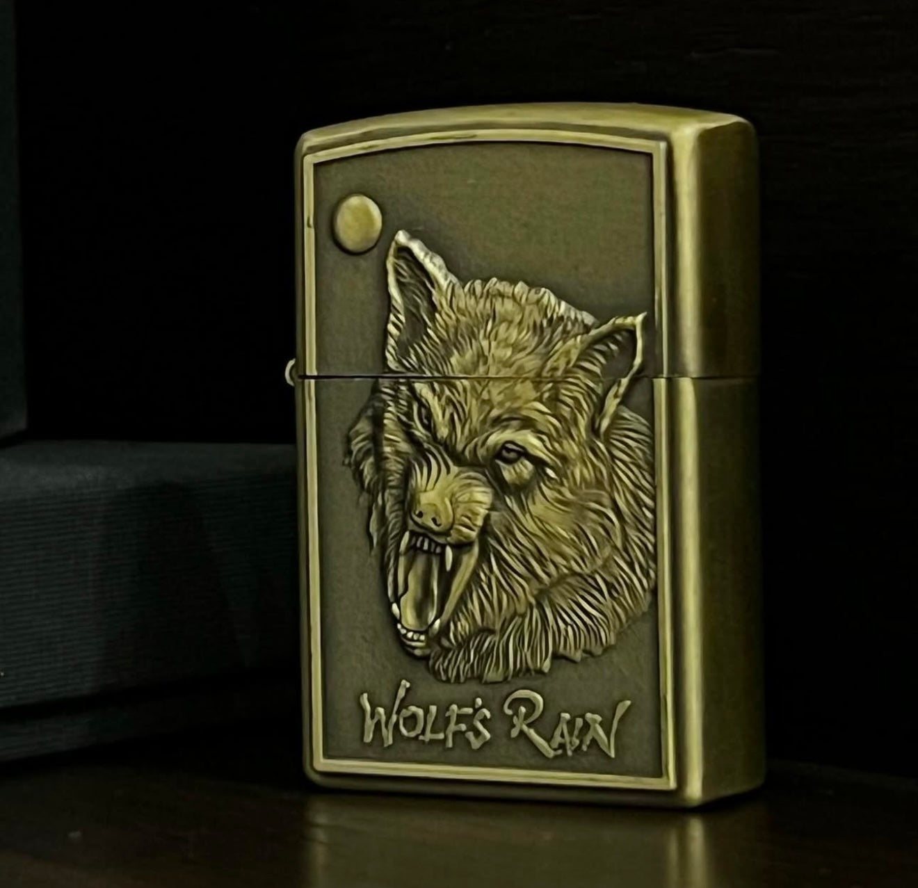 Wolf Zippo